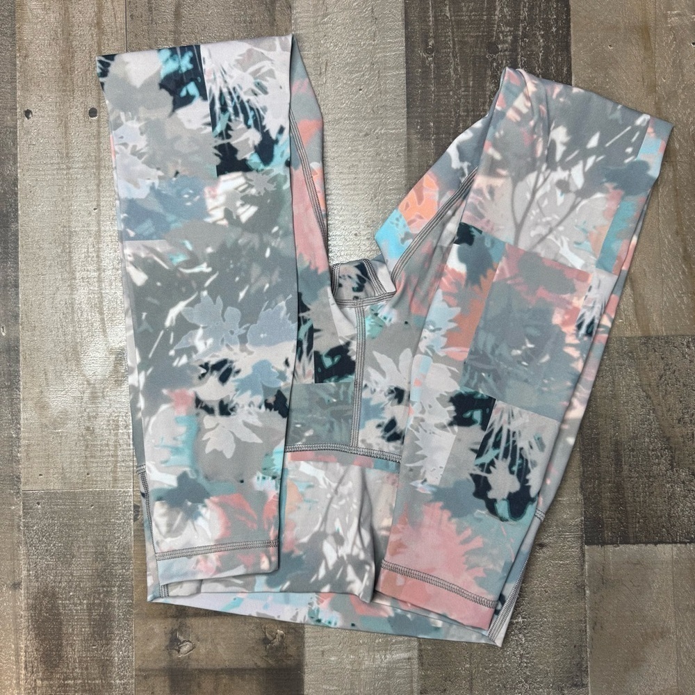 Lululemon Wonder Under High-Rise Tight 28” Full-On Luxtreme size 6 - Picture 6 of 16